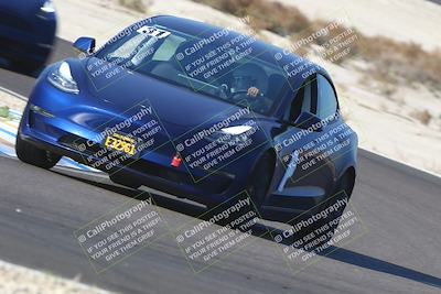 media/Nov-08-2025-Speed Ventures (Sat) [[1c7a6332f5]]/TC B/Session 1 (Turn 3)/